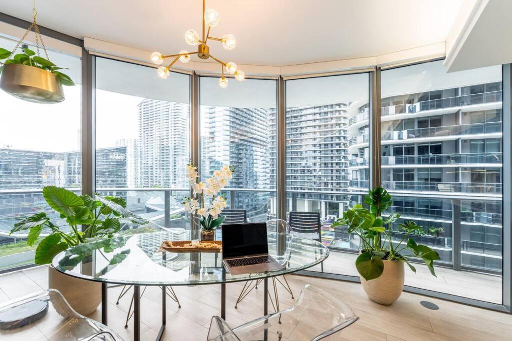 Luxurious Condo In Heart Of Brickell Маямі Екстер'єр фото